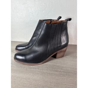 Frye Ankle Boot, black leather zip, never worn, Alton Chelsea, women’s size 9 M